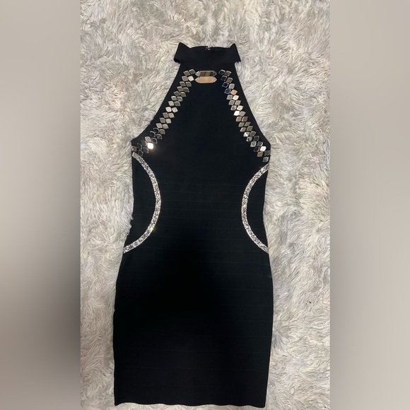 🖤🖤EUC-MARCIANO FOR GUESS GORGEOUS COCKTAIL DRESS WITH EMBELLISHMENTS SZ M🖤🖤 - Picture 3 of 13